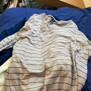 Gap long sleeve shirt